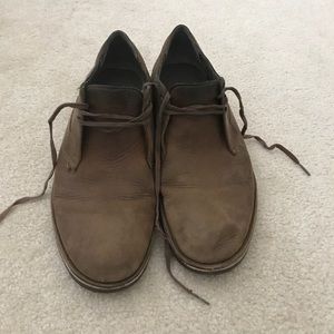 low top desert boots